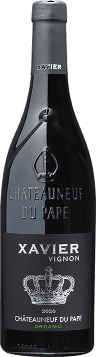 En flaska ekologiskt rött vin av märket Xavier Vignon Châteauneuf-du-Pape från årgång 2020.